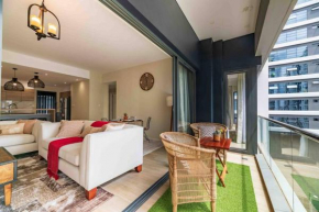 Riverside Square Luxury 2bed Apt with pool and gymn near Westlands
